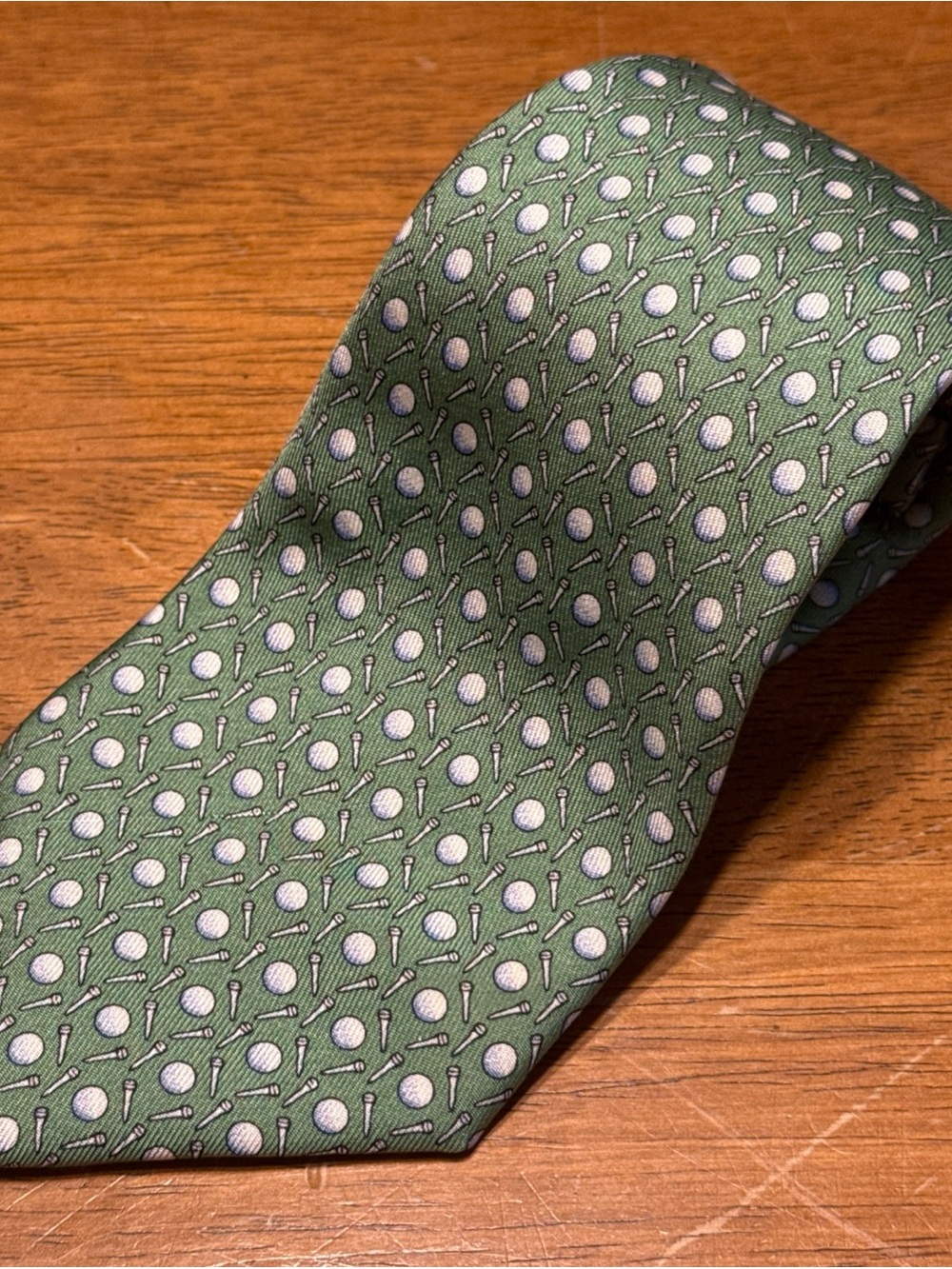 Vineyard Vines Martha's Vineyard Tie in Mint/Sage Green with Golf Ball & Tees